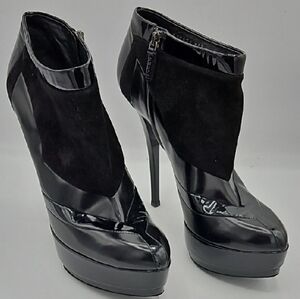 Gucci Black Patent Leather Ankle Booties